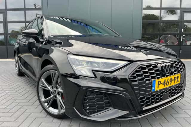 Audi A3 (2022) thumbnail 4