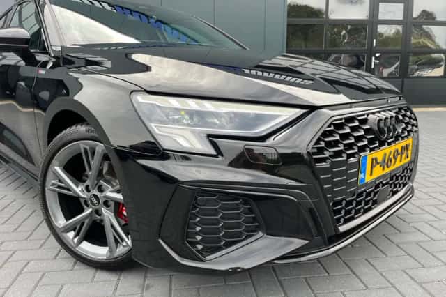 Audi A3 (2022) thumbnail 5