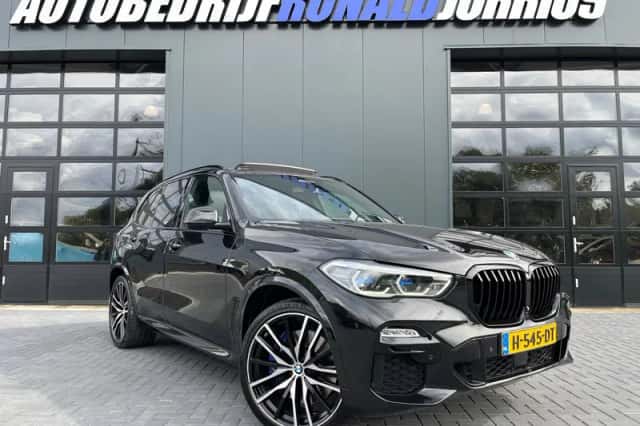 BMW X5 (2020) thumbnail 1