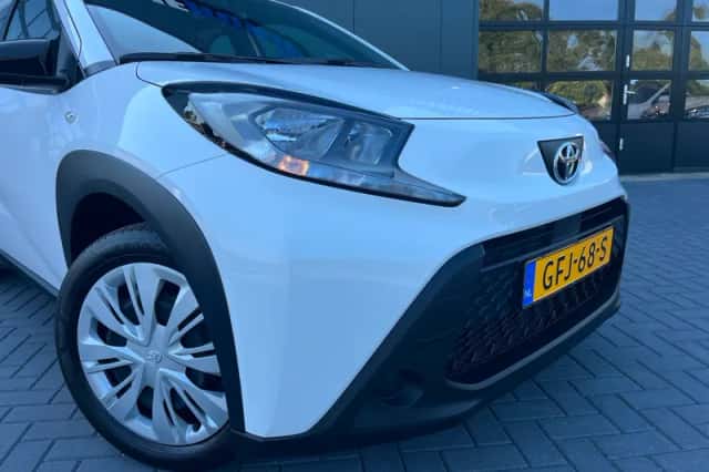Toyota Aygo X (2024) thumbnail 5