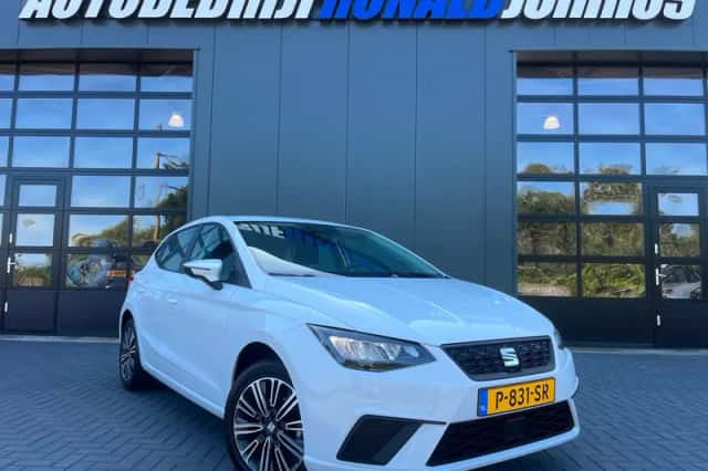 SEAT Ibiza (2022) thumbnail 1