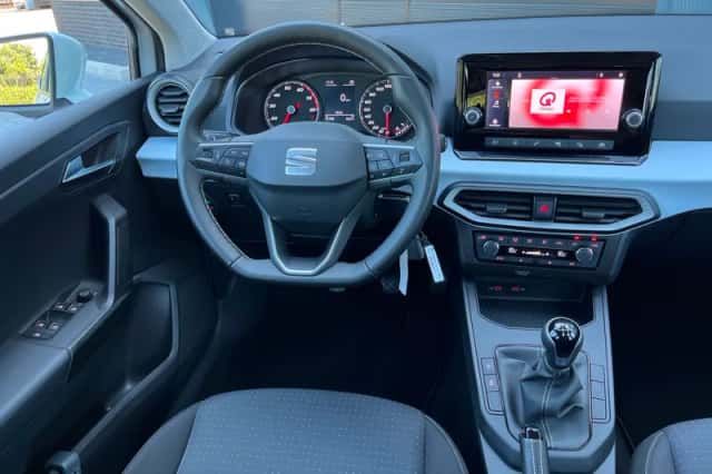 SEAT Ibiza (2022) thumbnail 3
