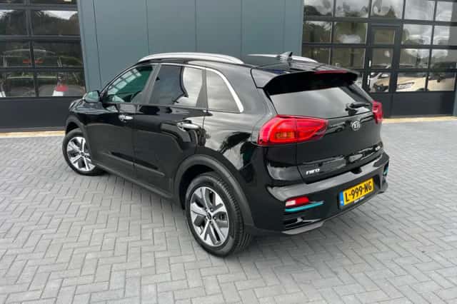 Kia Niro EV (2021) thumbnail 2