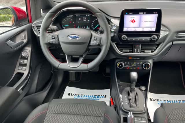 Ford Fiesta (2021) thumbnail 3