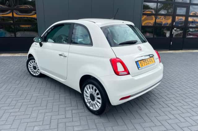 Fiat 500 (2023) thumbnail 2