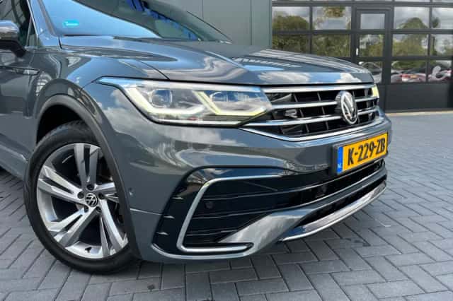 Volkswagen Tiguan (2021) thumbnail 5