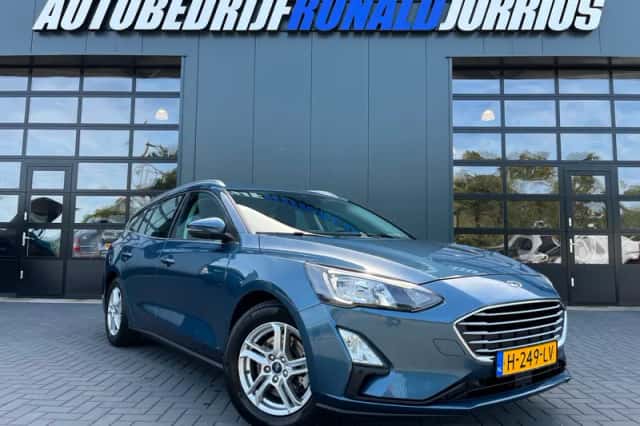 Ford Focus (2020) thumbnail 1