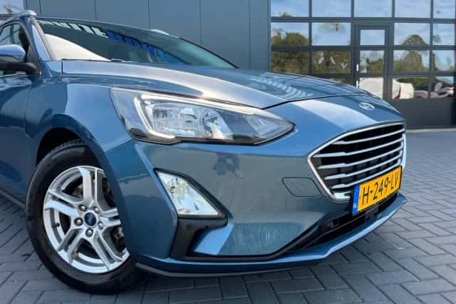 Ford Focus (2020) thumbnail 5