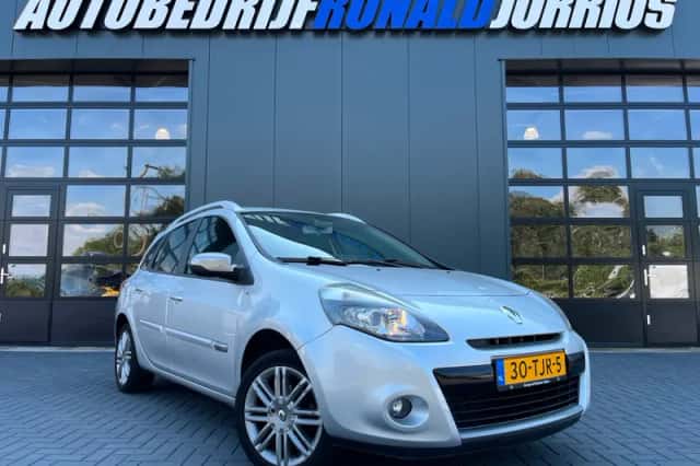 Renault Clio (2012) thumbnail 1