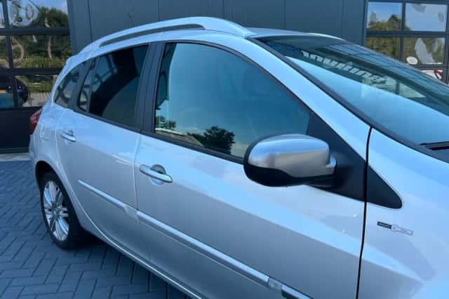 Renault Clio (2012) thumbnail 6