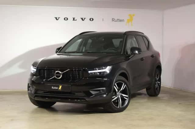 Volvo XC40 (2020) thumbnail 2