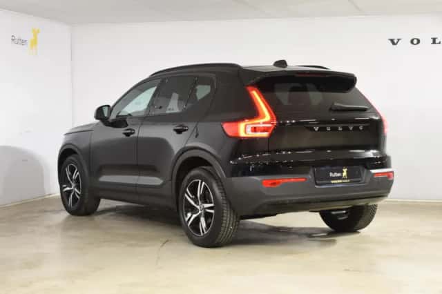 Volvo XC40 (2020) thumbnail 3