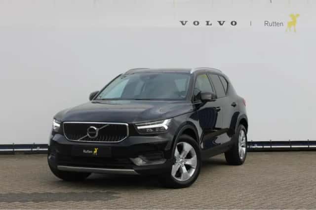 Volvo XC40 (2019) thumbnail 2