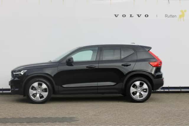 Volvo XC40 (2019) thumbnail 4
