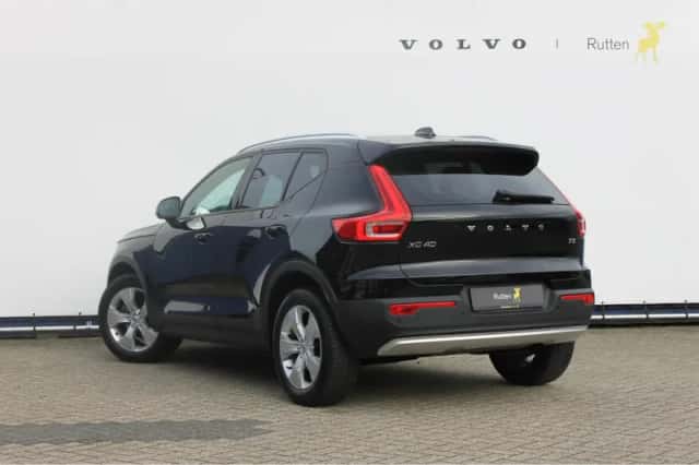 Volvo XC40 (2019) thumbnail 5
