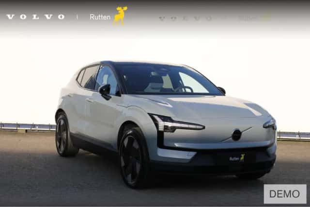 Volvo EX30 (2026) thumbnail 1