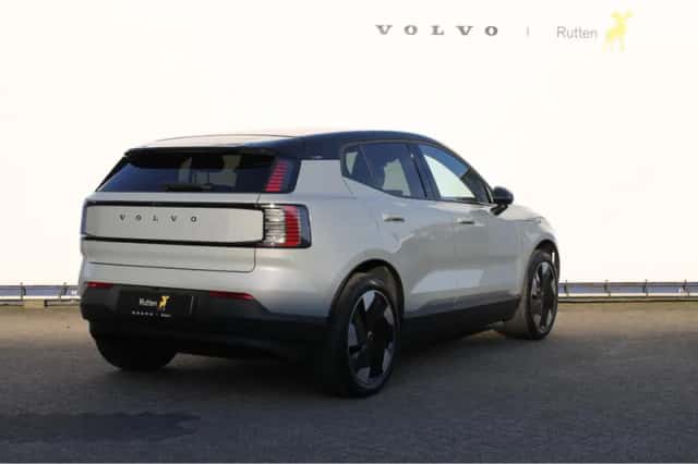 Volvo EX30 (2026) thumbnail 5