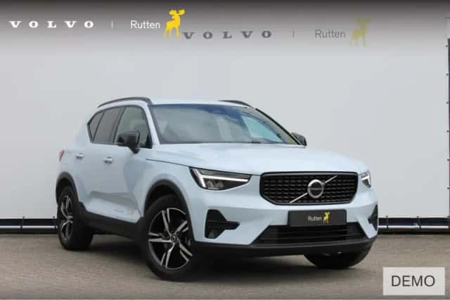 Volvo XC40 (2026) thumbnail 1