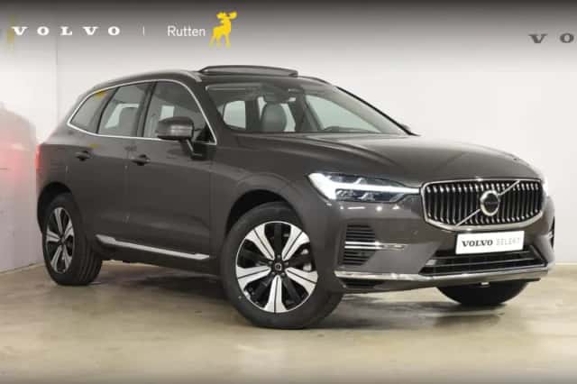 Volvo XC60 (2023) thumbnail 1