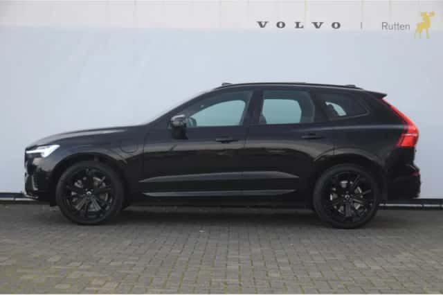 Volvo XC60 (2025) thumbnail 4