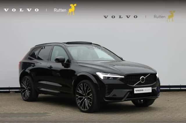 Volvo XC60 (2022) thumbnail 1
