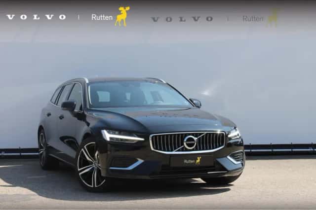 Volvo V60 (2021) thumbnail 1