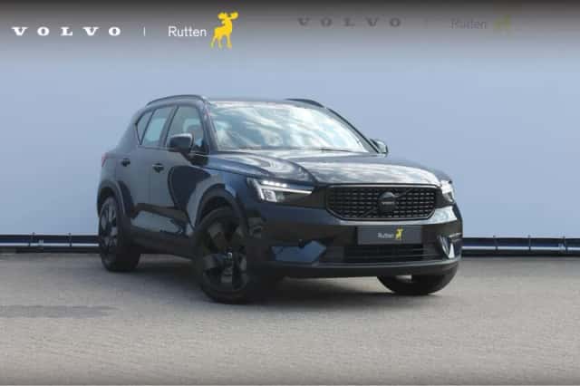 Volvo XC40 (2025) thumbnail 1