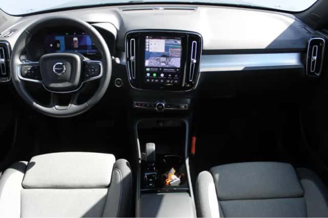 Volvo XC40 (2026) thumbnail 3