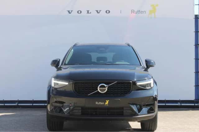 Volvo XC40 (2026) thumbnail 6