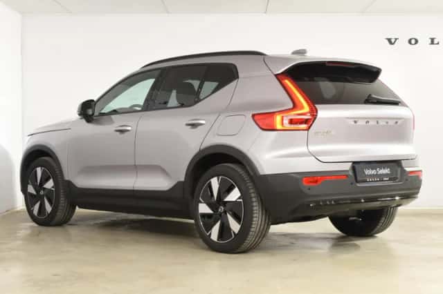 Volvo EX40 (2026) thumbnail 4