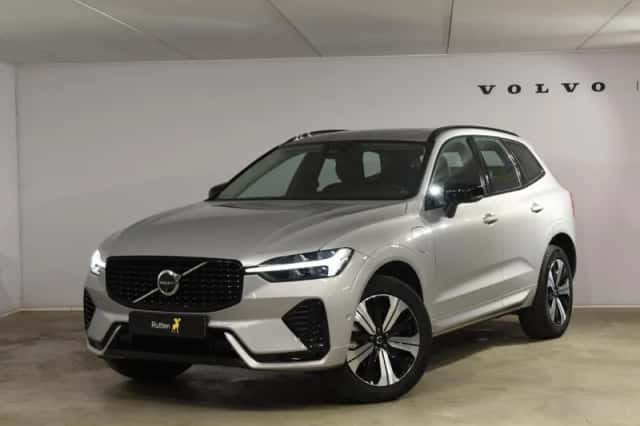 Volvo XC60 (2024) thumbnail 3