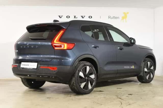 Volvo EX40 (2026) thumbnail 3