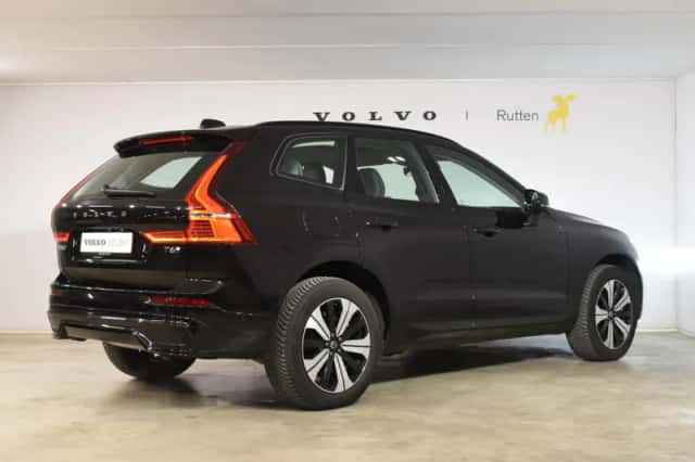 Volvo XC60 (2025) thumbnail 3