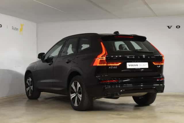 Volvo XC60 (2025) thumbnail 4