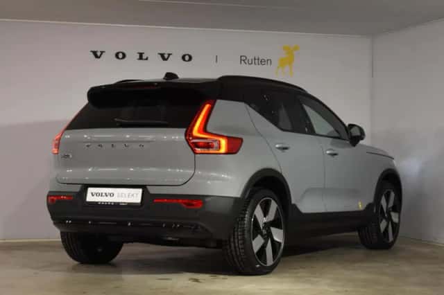 Volvo EX40 (2026) thumbnail 6