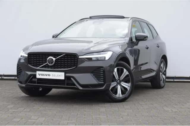 Volvo XC60 (2024) thumbnail 3