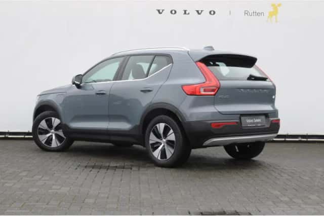 Volvo XC40 (2021) thumbnail 5