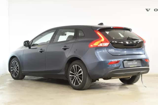 Volvo V40 (2019) thumbnail 4