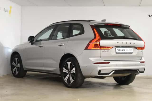 Volvo XC60 (2025) thumbnail 4