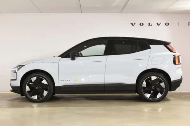 Volvo EX30 (2026) thumbnail 6