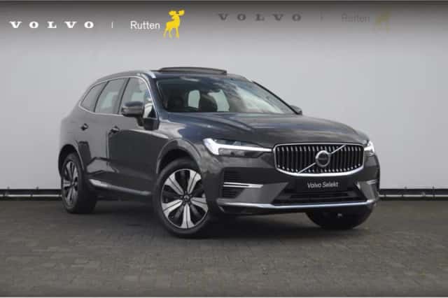 Volvo XC60 (2023) thumbnail 1