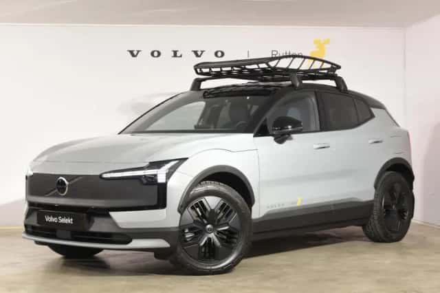 Volvo EX30 (2026) thumbnail 2