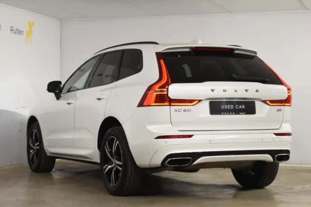Volvo XC60 (2020) thumbnail 4