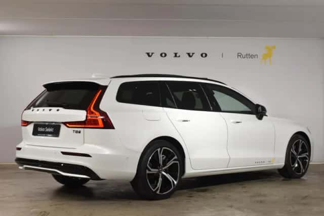 Volvo V60 (2026) thumbnail 3