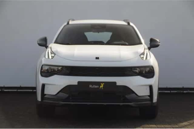 Lynk & Co 01 (2025) thumbnail 2