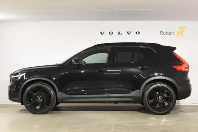 Volvo XC40 (2025) thumbnail 5