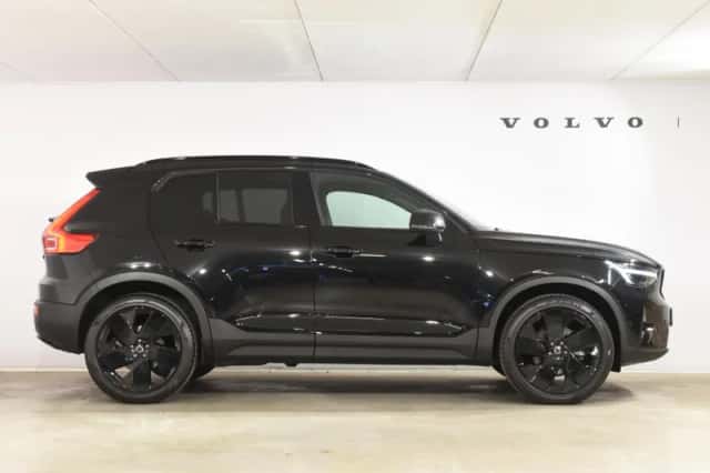 Volvo XC40 (2025) thumbnail 6