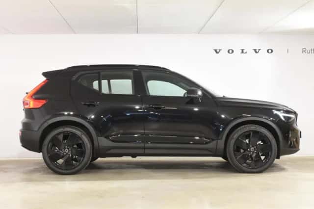 Volvo XC40 (2025) thumbnail 5