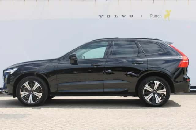 Volvo XC60 (2025) thumbnail 3
