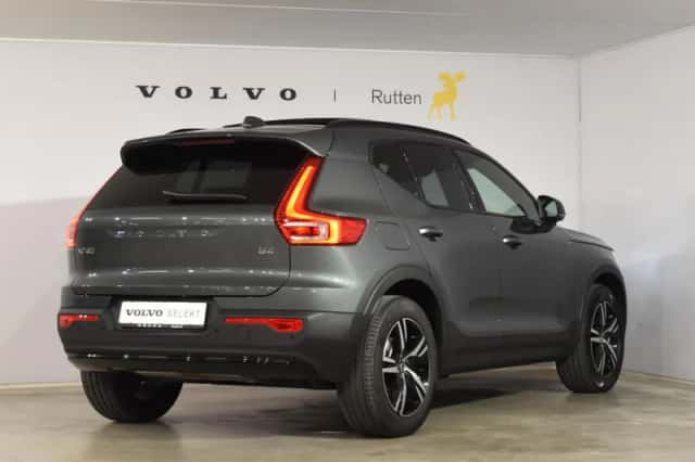 Volvo XC40 (2026) thumbnail 3